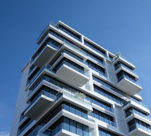 pexels-photo-87223 White Concrete Building Under Sunny Blue Sky